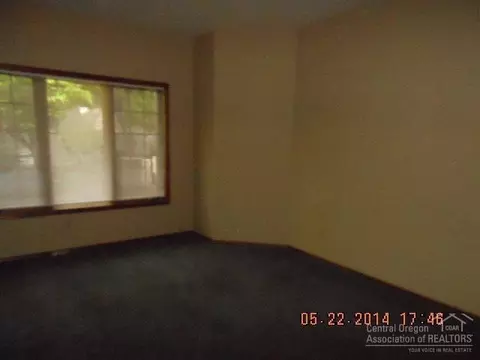 60816 SE Willow Creek Loop, Bend, OR 97702 photo 14