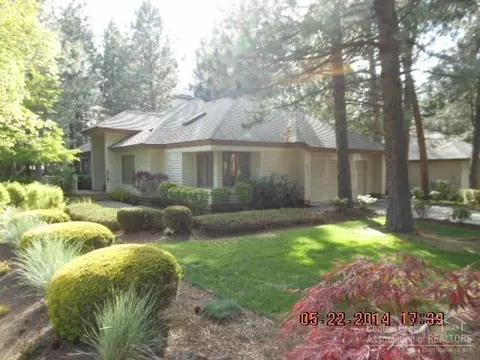 60816 SE Willow Creek Loop, Bend, OR 97702 photo 1