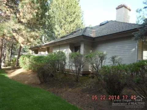 60816 SE Willow Creek Loop, Bend, OR 97702 photo 4
