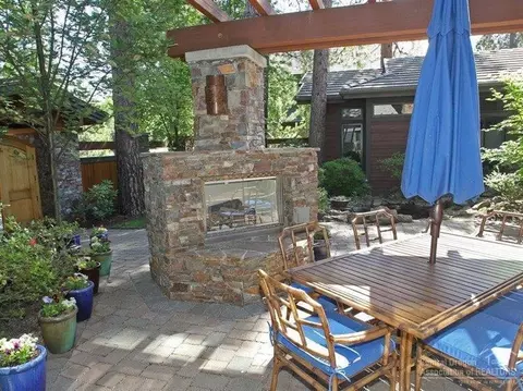 19388 Green Lakes Loop, Bend, OR 97702 photo 4