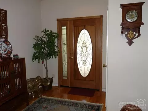 60809 Willow Creek Loop, Bend, OR 97702 photo 18
