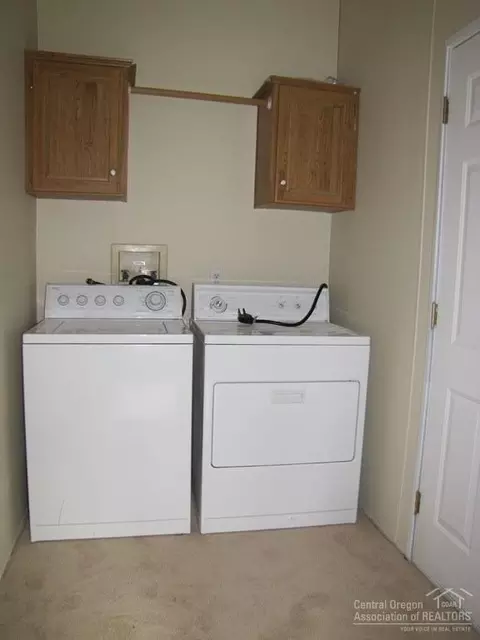 55476 Jamie Way, Bend, OR 97707 photo 18
