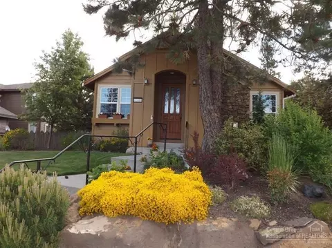 61409 Davis Lake Loop, Bend, OR 97702 photo 3