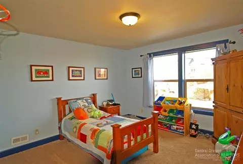 681 NW Powell Butte Loop, Bend, OR 97701 photo 16