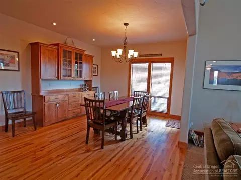 681 NW Powell Butte Loop, Bend, OR 97701 photo 8