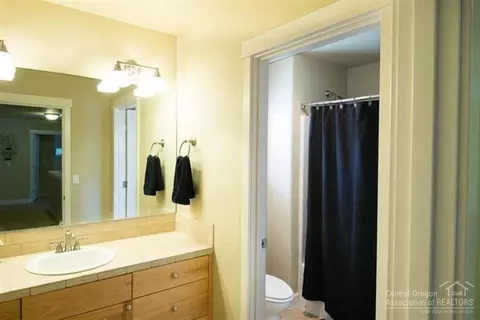 20454 Jacklight Ln, Bend, OR 97702 photo 13
