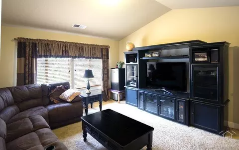 20454 Jacklight Ln, Bend, OR 97702 photo 8