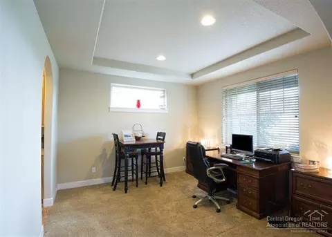 20454 Jacklight Ln, Bend, OR 97702 photo 16