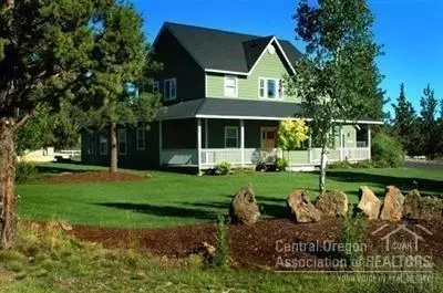 60670 Billadeau Rd, Bend, OR 97702 photo 2