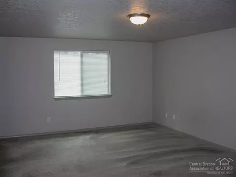 16491 Cassidy Dr, La Pine, OR 97739 photo 14