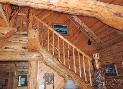 55583 Wagon Master Way, Bend, OR 97707 photo 19