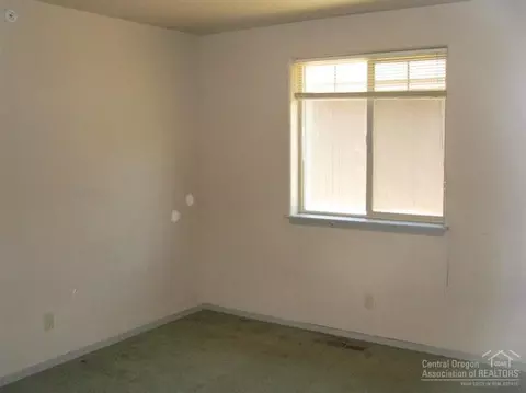 63323 Vogt Rd, Bend, OR 97701 photo 13