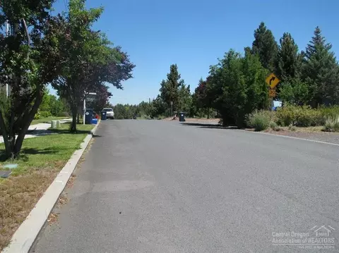 63323 Vogt Rd, Bend, OR 97701 photo 7