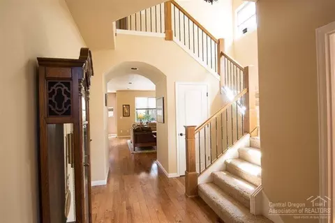 20173 Stonegate Dr, Bend, OR 97702 photo 5