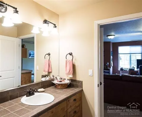 20173 Stonegate Dr, Bend, OR 97702 photo 14