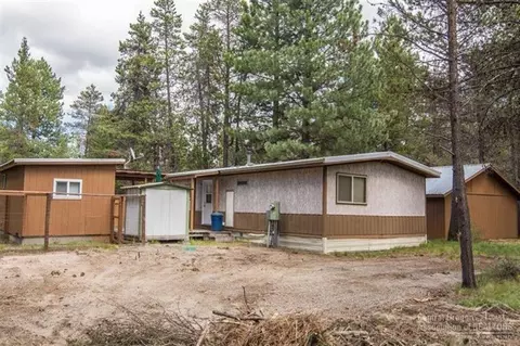 56199 Solar, Bend, OR 97707 photo 2
