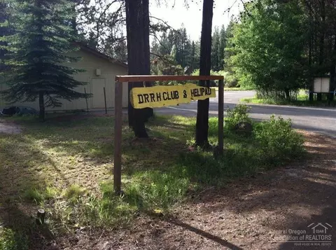 56199 Solar, Bend, OR 97707 photo 16