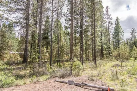 56203 Pasadena, Bend, OR 97707 photo 5