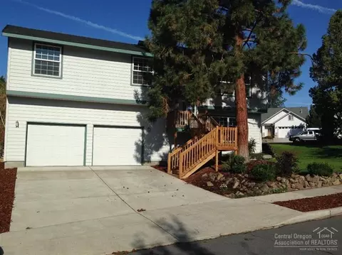 321 NE Alpenview, Bend, OR 97701 photo 1
