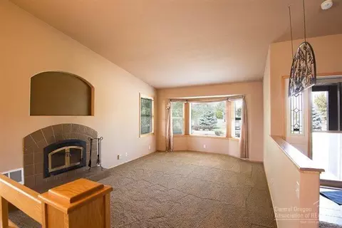 20737 Lyra Dr, Bend, OR 97701 photo 9