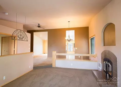 20737 Lyra Dr, Bend, OR 97701 photo 8