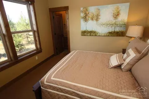 56658 Dancing Rock Loop, Bend, OR 97707 photo 13
