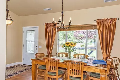 63885 Scenic Dr, Bend, OR 97701 photo 16