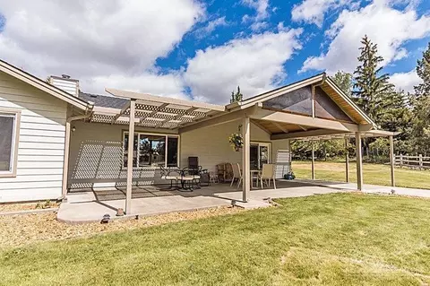 63885 Scenic Dr, Bend, OR 97701 photo 8