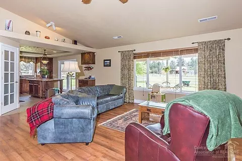 63885 Scenic Dr, Bend, OR 97701 photo 10