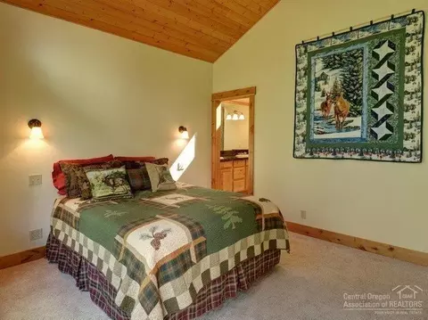 54435 Elk Dr, Bend, OR 97707 photo 14
