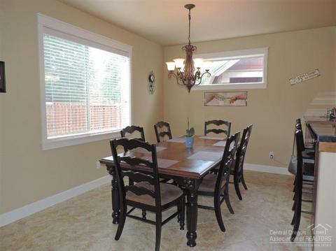 20510 Jacklight Ln, Bend, OR 97702 photo 5