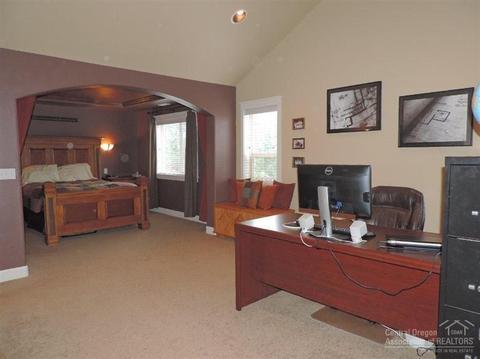 20510 Jacklight Ln, Bend, OR 97702 photo 14