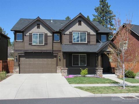 20510 Jacklight Ln, Bend, OR 97702 photo 1