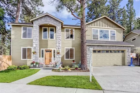 61142 Kepler St, Bend, OR 97702 photo 1