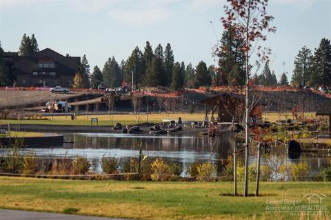 2802 Shields Dr, Bend, OR 97701 photo 2