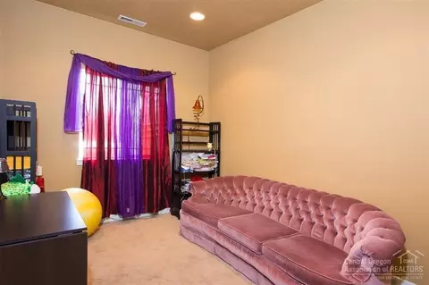 63226 Boyd Acres, Bend, OR 97701 photo 16