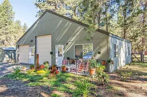 60299 SE Tekampe Rd, Bend, OR 97702 photo 2