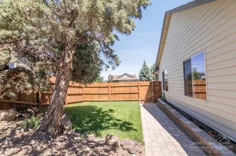 64754 Saros Ln, Bend, OR 97701 photo 24