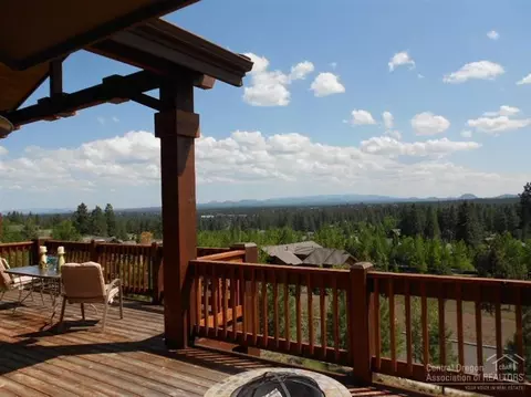 150 NW Phils Loop, Bend, OR 97701 photo 21