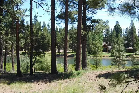 17035 Upland Rd, Bend, OR 97707 photo 13