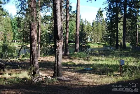 17035 Upland Rd, Bend, OR 97707 photo 10
