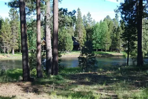 17035 Upland Rd, Bend, OR 97707 photo 6