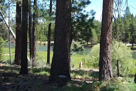 17035 Upland Rd, Bend, OR 97707 photo 4