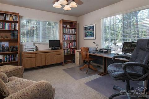55932 Black Duck Rd, Bend, OR 97707 photo 10