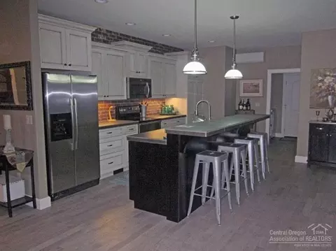 22149 Rickard Rd, Bend, OR 97702 photo 10
