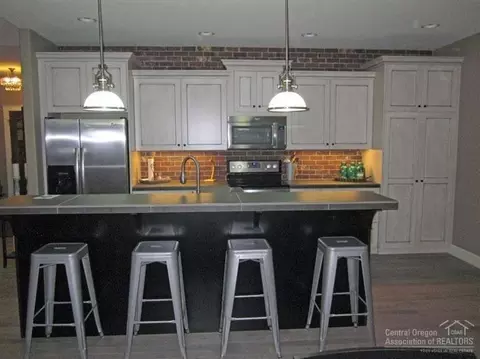22149 Rickard Rd, Bend, OR 97702 photo 14