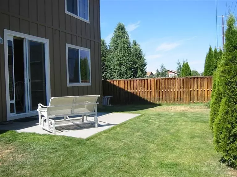  2828 NE Forum Dr, Bend, OR 97701 photo 19