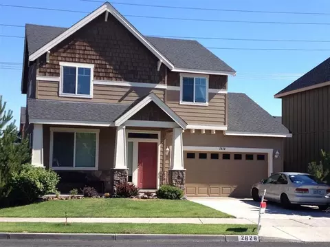 2828 NE Forum Dr, Bend, OR 97701
