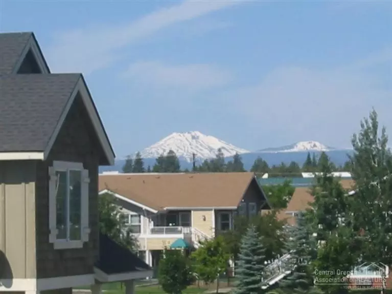  2828 NE Forum Dr, Bend, OR 97701 photo 11