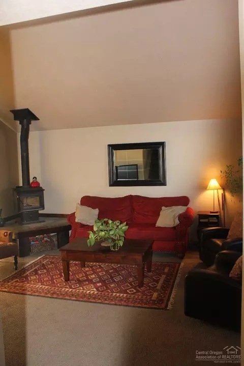 63263 Vogt Rd, Bend, OR 97701 photo 7